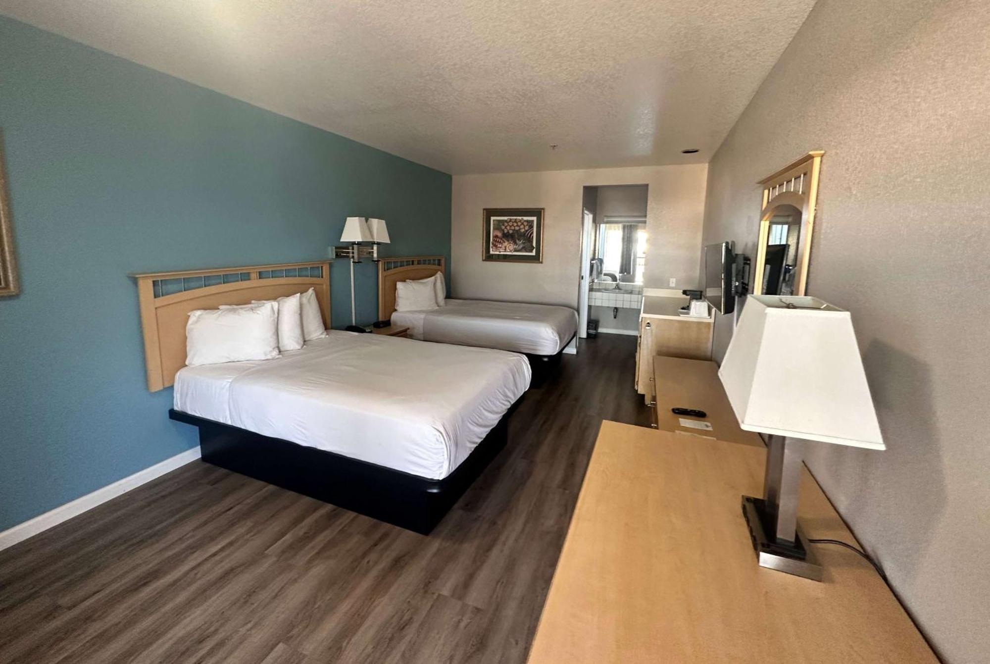 Days Inn By Wyndham Rocklin/Sacramento Exterior foto